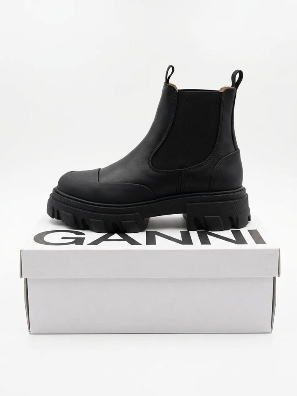 GANNI black chelsea boots